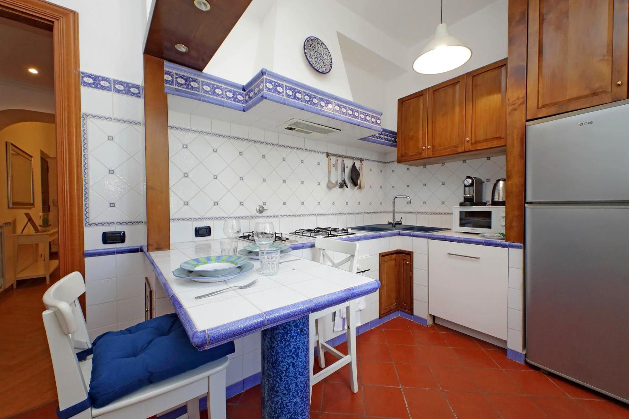 Ych-Comfortable 2 Bedrooms Flat Near Colosseum Ρώμη Εξωτερικό φωτογραφία